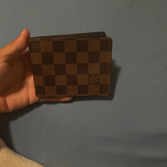 Louis Vuitton Brown Key & Card Holder Damier Design - Picture 1 of 4